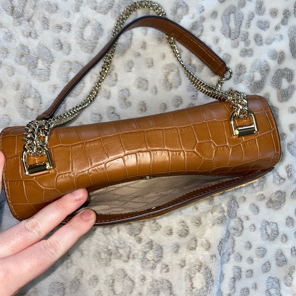 Michael Kors Whitney Straw Shoulder Bag - Picture 4 of 11